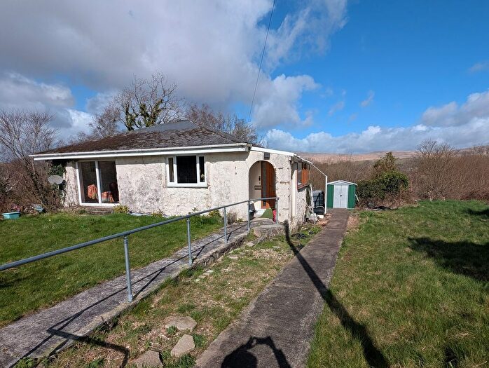 3 Bedroom Detached Bungalow For Sale In Pen Y Bryn, Cwmllynfell, Neath Port Talbot., SA9
