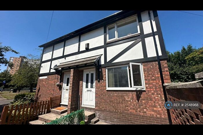 1 Bedroom Semi-Detached House To Rent In Strawberry Road, Salford, M6