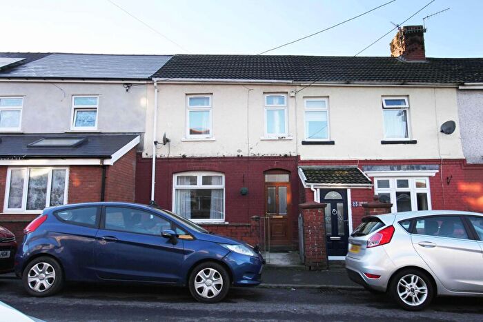3 Bedroom Terraced House To Rent In Robert Street, Llanharan, CF72