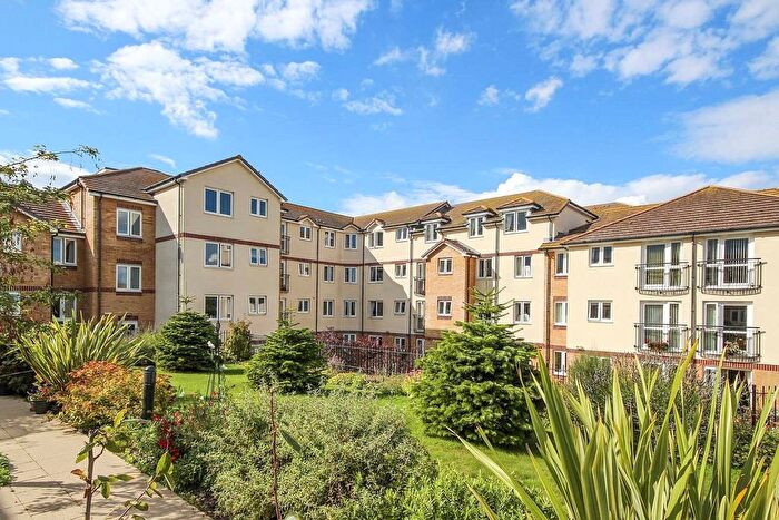 2 Bedroom Property To Rent In Worthing Road, East Preston, BN16