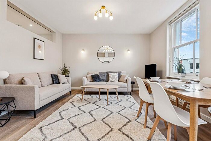 1 Bedroom Flat To Rent In Coldharbour Lane, London, SE5