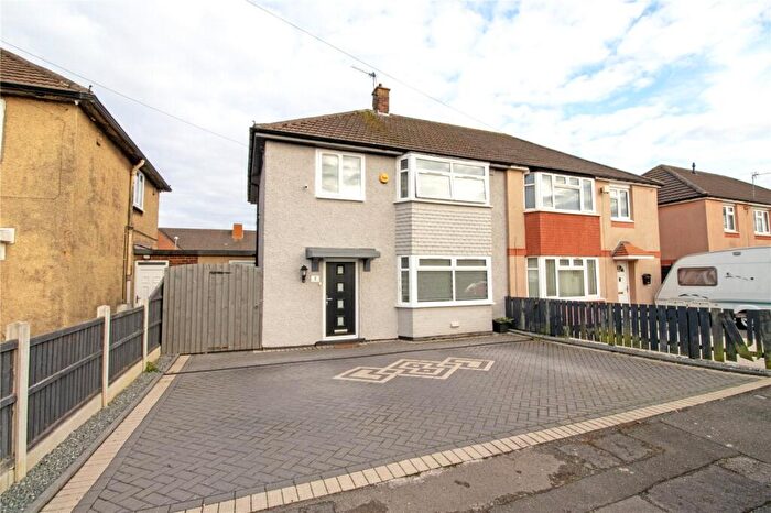 3 Bedroom Semi-Detached House For Sale In Brocklesby Road, Scunthorpe, Lincolnshire, DN17