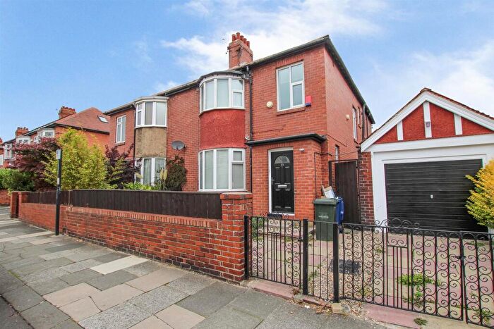 4 Bedroom House To Rent In £pppw - Grosvenor Road, Jesmond, NE2