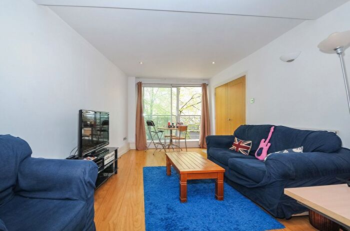 1 Bedroom Flat To Rent In Newington Causeway, Elephant Amp; Castle, London, SE1