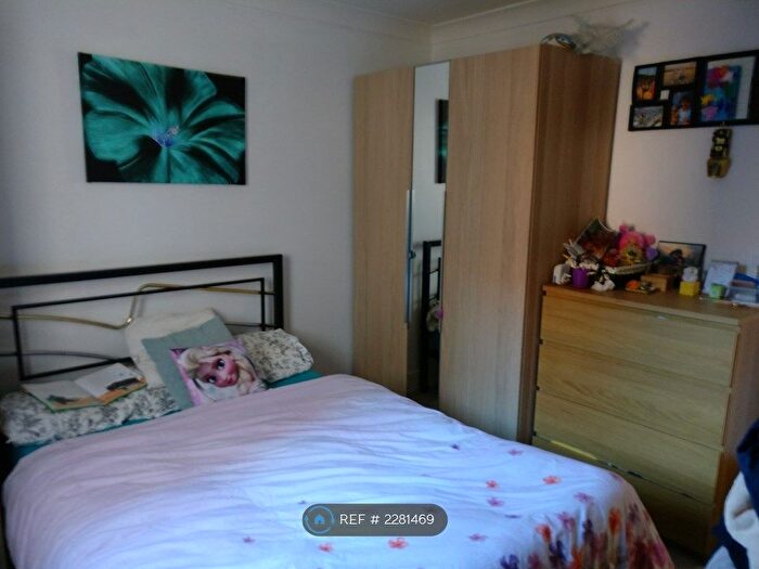 2 Bedroom Flat To Rent In Argyle Street, Glasgow, G2