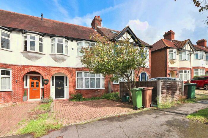 3 Bedroom Terraced House To Rent In Stoughton, Sutton, SM3