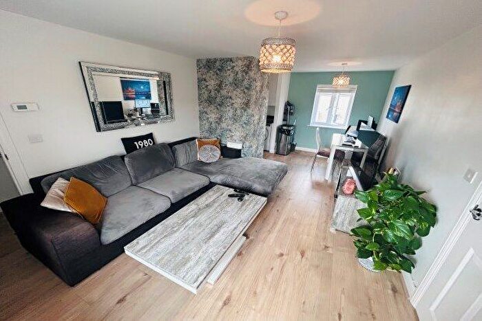 1 Bedroom Flat To Rent In Kitchener Drive, Milton Keynes, MK17