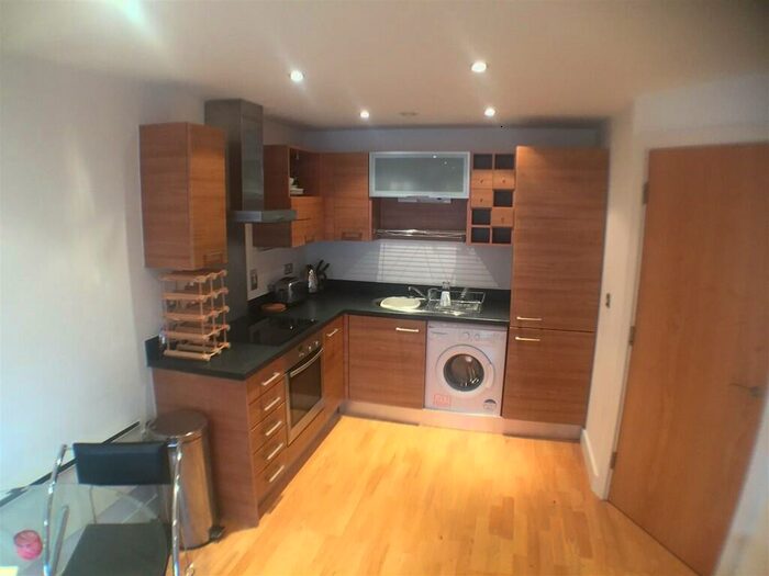 1 Bedroom Flat To Rent In The Boulevard, Leeds City Centre, LS10