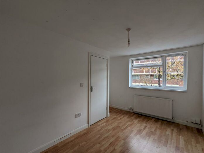 1 Bedroom Apartment To Rent In Yeomans Way Enfield, EN3