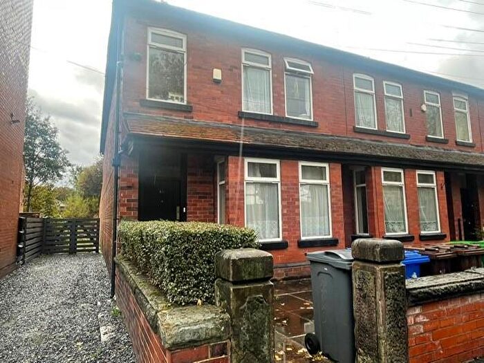 7 Bedroom Private Halls To Rent In Derby Road (), Fallowfield, Manchester, M14