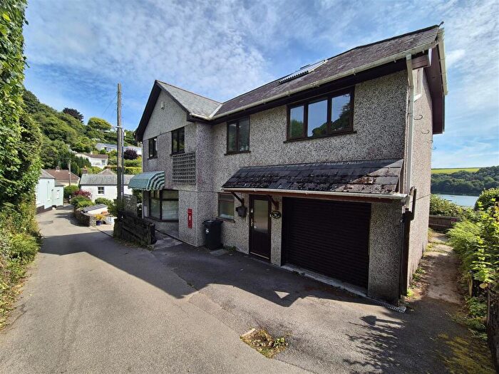 3 Bedroom Detached House For Sale In Golant, Fowey, PL23