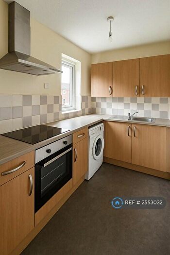 1 Bedroom Flat To Rent In Beeston Close, Bolton, BL1
