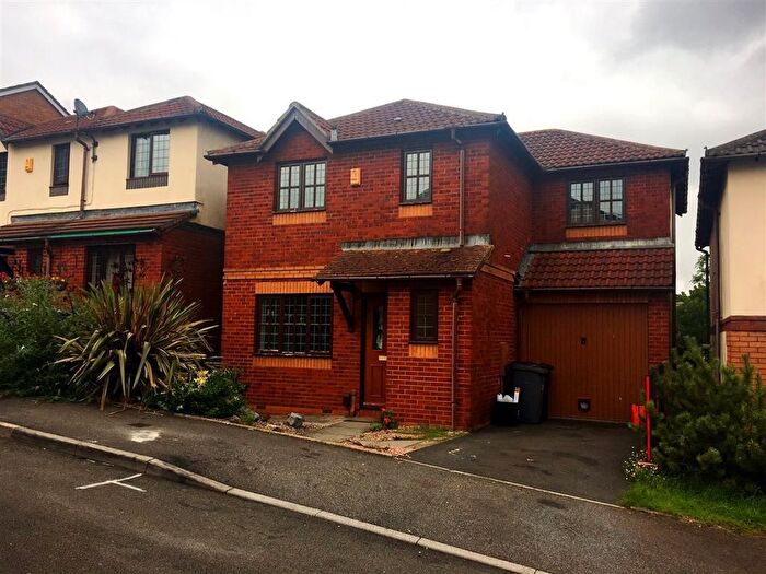 4 Bedroom Property To Rent In Tallow Wood Close, Paignton, TQ3
