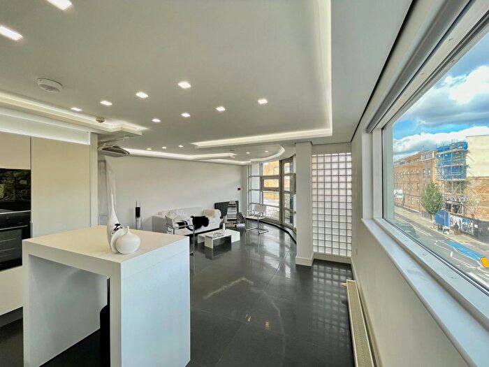 1 Bedroom Flat To Rent In Royal College Street, Camden, NW1