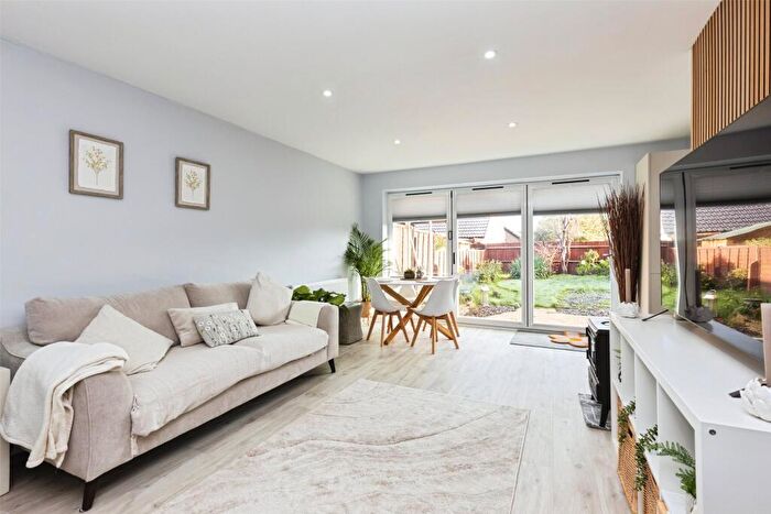 2 Bedroom Bungalow To Rent In Treelands Drive, Cheltenham, Gloucestershire, GL53