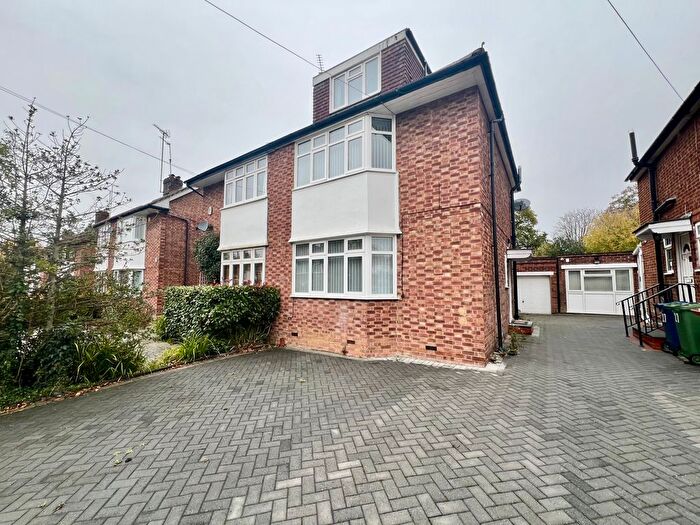 4 Bedroom Semi Detached House To Rent In Birchmead Avenue, Pinner, HA5