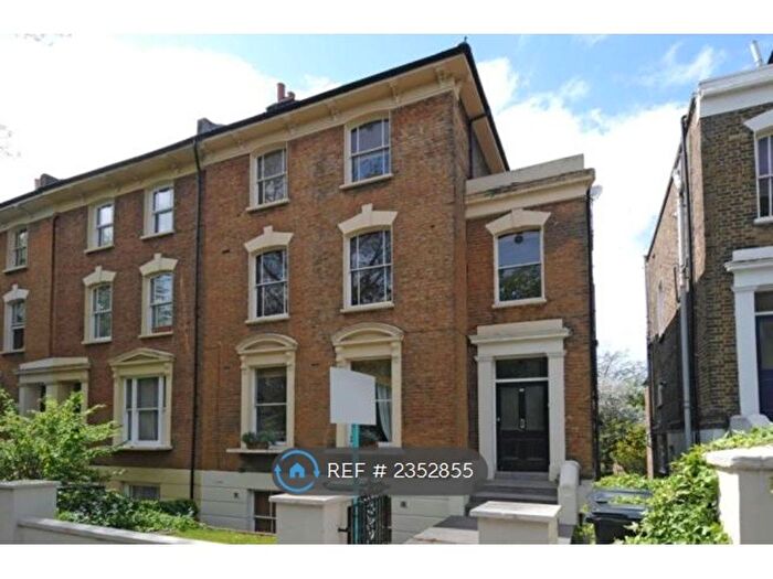 2 Bedroom Flat To Rent In Manor Avenue, London, SE4