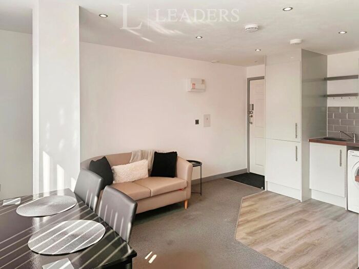 1 Bedroom Flat To Rent In Tivoli House, South Street, HU1