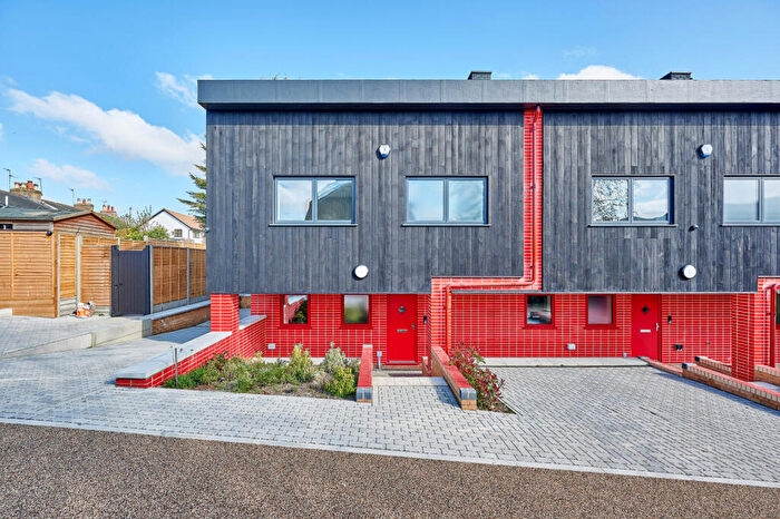 5 Bedroom End Of Terrace House To Rent In The Hill, Wheathampstead, St Albans, Herts, AL4