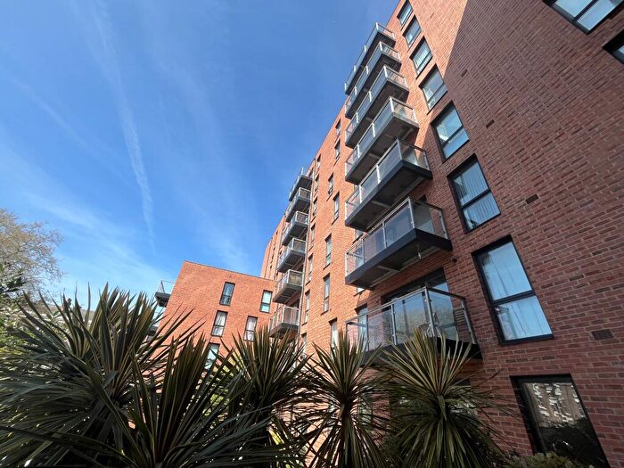 2 Bedroom Apartment To Rent In Vine Street, Liverpool, L7