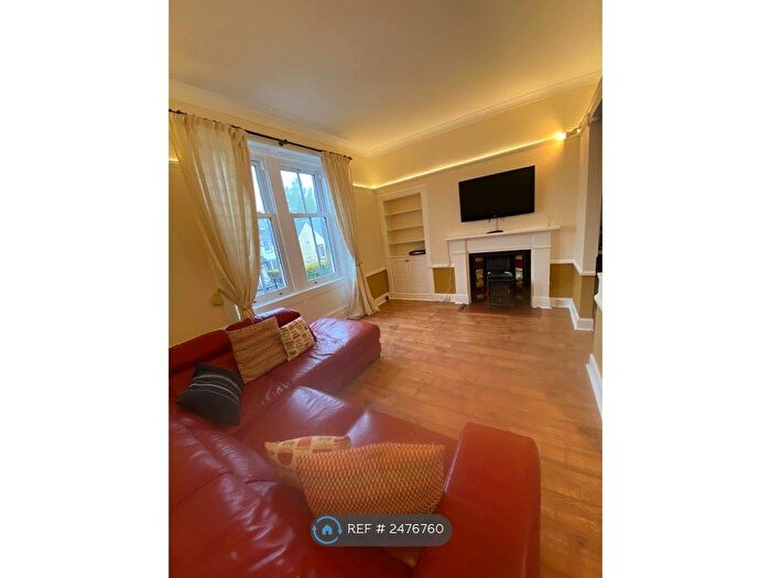 1 Bedroom Flat To Rent In Townhead, Auchterarder, PH3