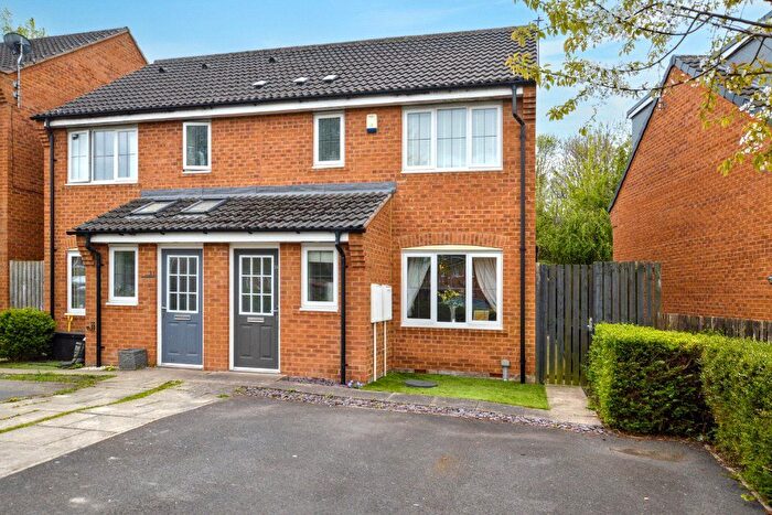 3 Bedroom Semi-Detached House For Sale In Bittern Croft, Horbury, Wakefield, West Yorkshire, WF4