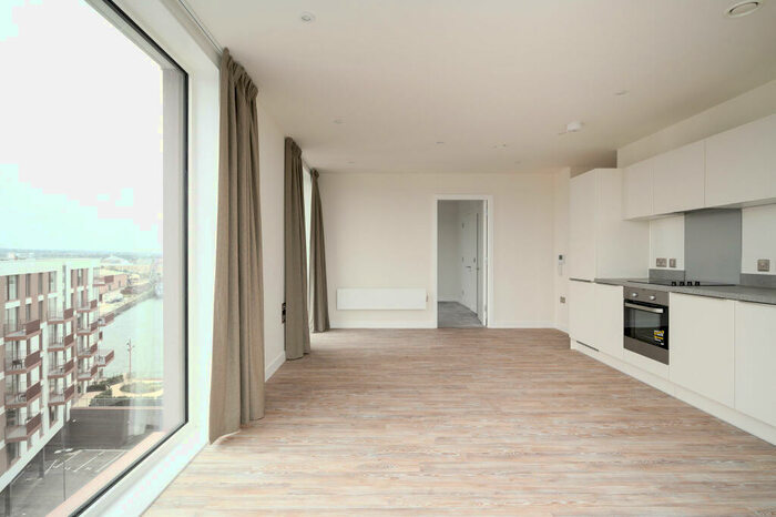 2 Bedroom Flat To Rent In The Kell, Gillingham Gate Road, Gillingham, ME4