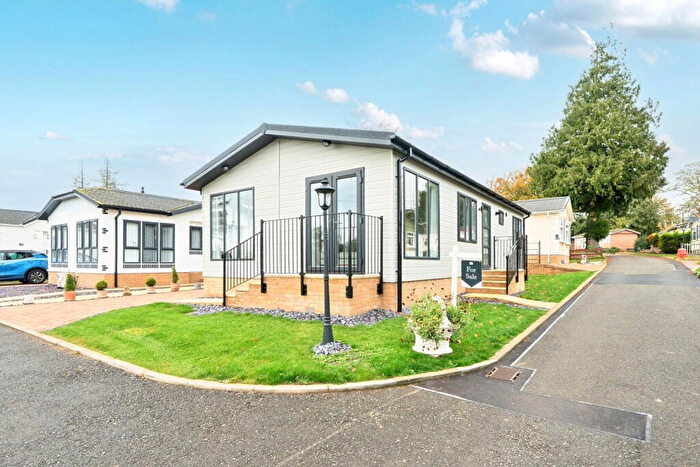 2 Bedroom Park Home For Sale In The Park, Ranksborough Hall Park, Langham, Oakham, Rutland, LE15