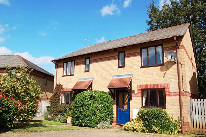 3 Bedroom House To Rent In Ablett Close, Cowley, OX4