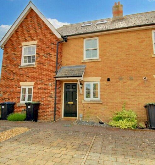 3 Bedroom End Of Terrace House For Sale In Apple Tree Court, Little Downham, Ely, CB6