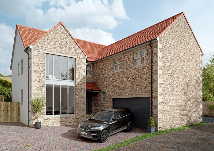 5 Bedroom Detached House For Sale In Lakeside Gardens, Fairburn, Knottingley, WF11