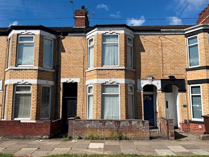 3 Bedroom Terraced House For Sale In Summergangs Road, Hull, HU8