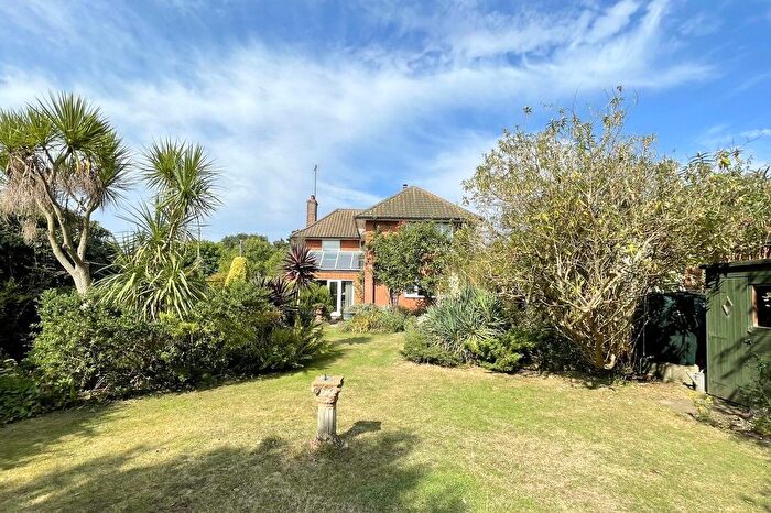 3 Bedroom Detached House For Sale In Hollesley Road, Alderton, Woodbridge, Suffolk, IP12