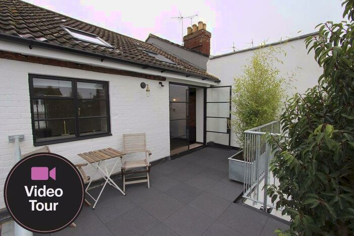 2 Bedroom Maisonette To Rent In Church Street, Leighton Buzzard, LU7