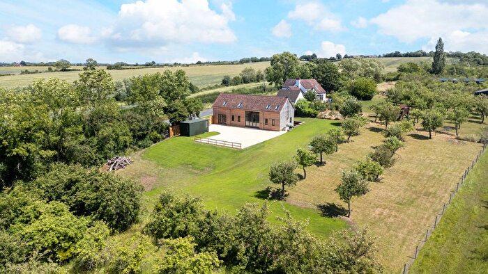 4 Bedroom Barn Conversion For Sale In Rebecca Road Besford Bridge Pershore, Worcestershire, WR10