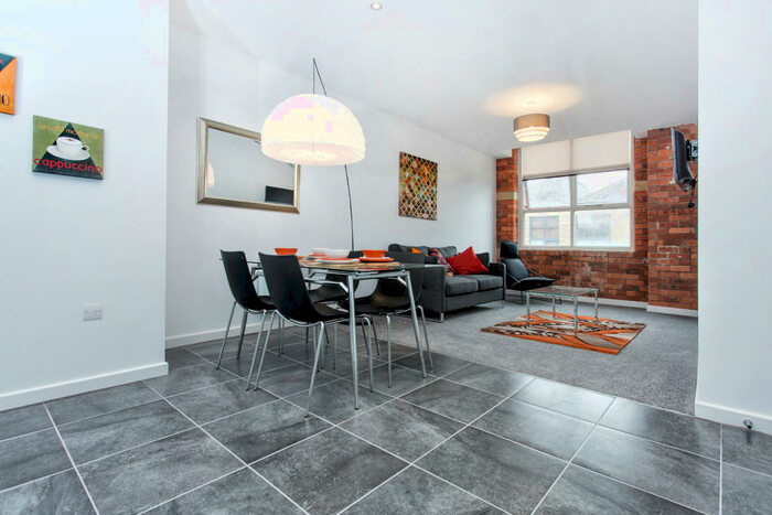 2 Bedroom Apartment To Rent In Balme Street, City Centre, Bradford, BD1