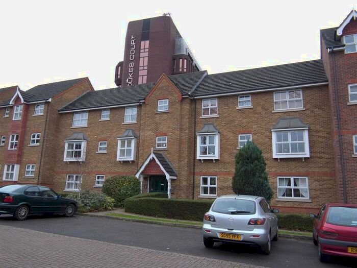 2 Bedroom Apartment To Rent In Woking, GU21