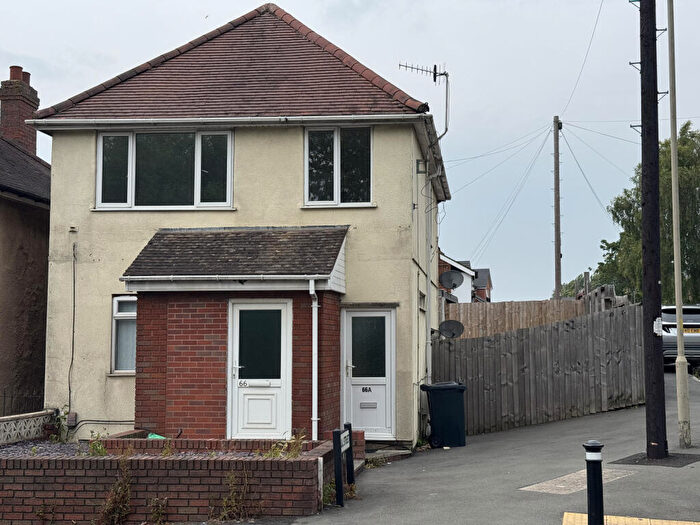 2 Bedroom Flat To Rent In Stourbridge Road, Dudley, West Midlands, DY1