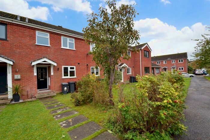 2 Bedroom Terraced House To Rent In Colden Common, SO21