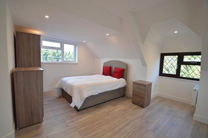 Apartment To Rent In Uxbridge Road, George Green, Berkshire, SL3