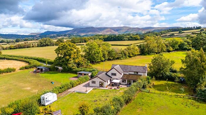 6 Bedroom Detached House For Sale In Trefecca, Brecon, LD3