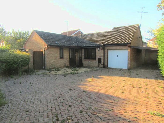 3 Bedroom Detached Bungalow To Rent In Fletton Fields, Fletton, Peterborough PE2