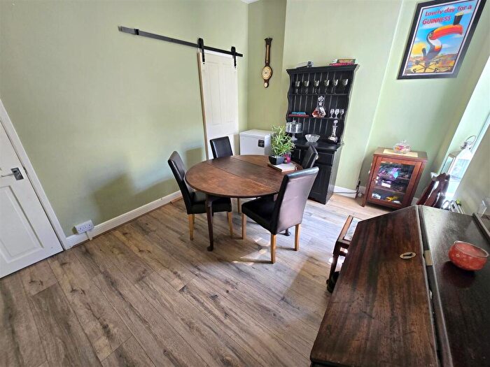 3 Bedroom Terraced House For Sale In Admiralty Road, Great Yarmouth, NR30