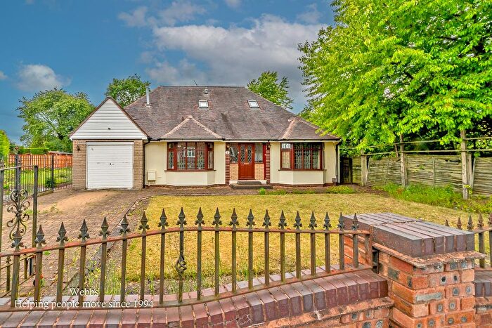 4 Bedroom Detached Bungalow For Sale In Hut Hill Lane, Walsall, WS6