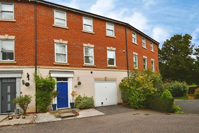 4 Bedroom Terraced House For Sale In Glovers Crescent, Ripon, HG4