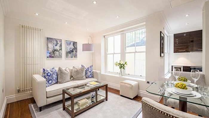 1 Bedroom Flat To Rent In Kensington Gardens Square, Paddington And Bayswater, London, W2