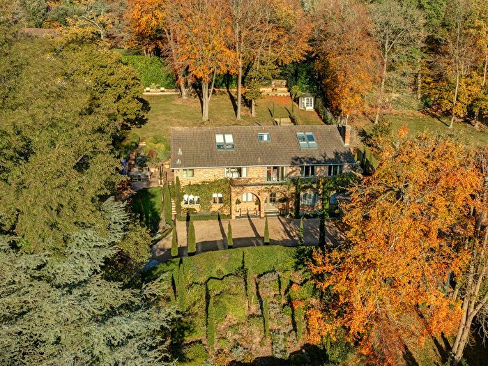 6 Bedroom Detached House For Sale In Hearn Close, Penn, HP10