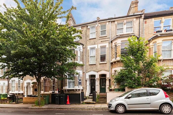 Studio To Rent In Gascony Avenue, London, NW6