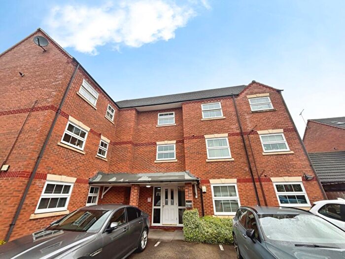 2 Bedroom Flat To Rent In Thames Way, Hilton., DE65
