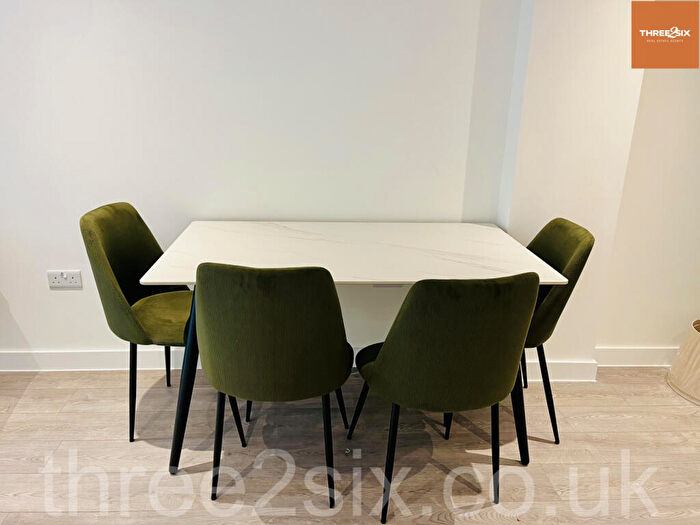 1 Bedroom Apartment To Rent In The Burj, B12